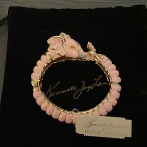 Kenneth pink elephant bracelet